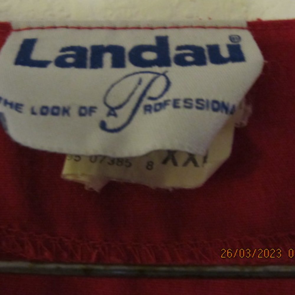 lab coat - Picture 4 of 5
